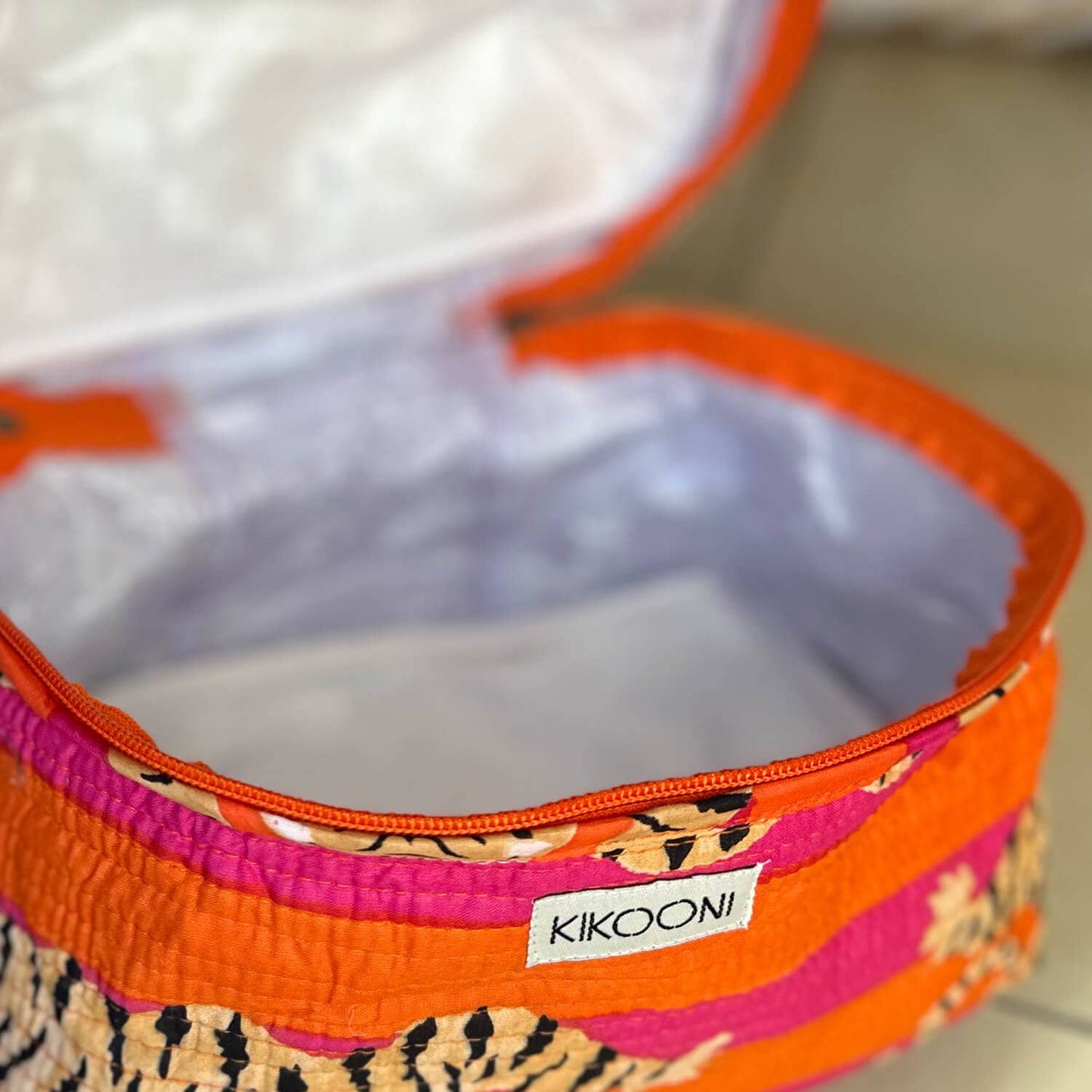 Large Cosmetic Bag BIG BEAUTY "Poppy Tiger"